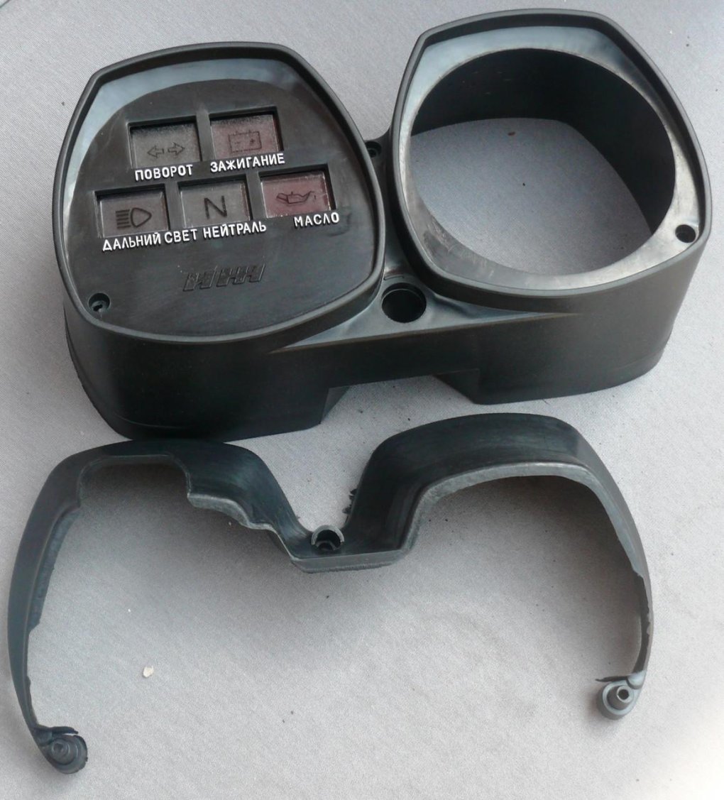Корпус панели приборов ИЖ Планета 5