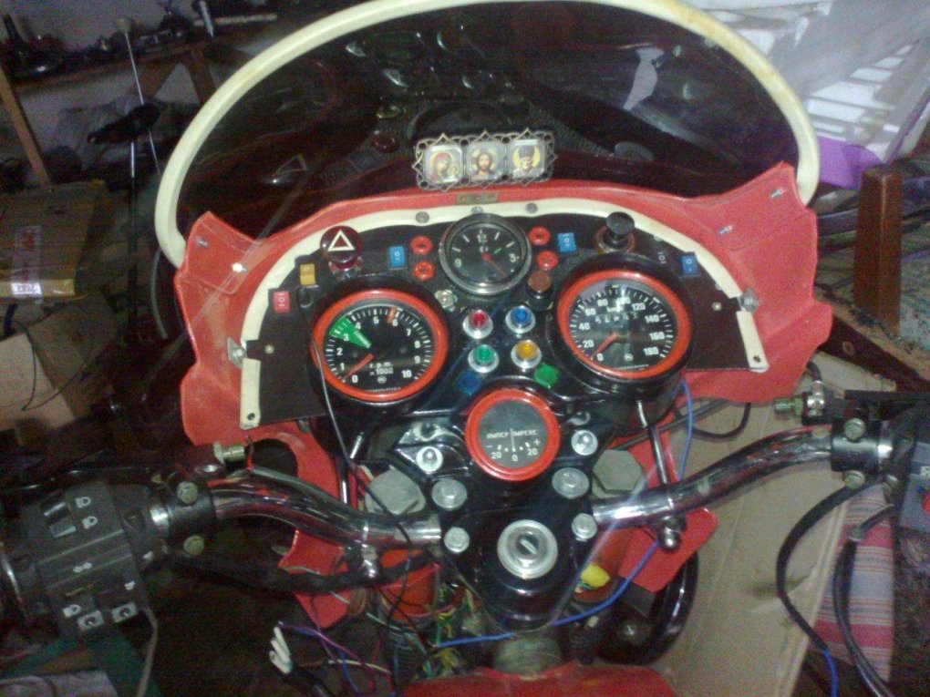 Панель приборов мотоцикла ИЖ Планета 5