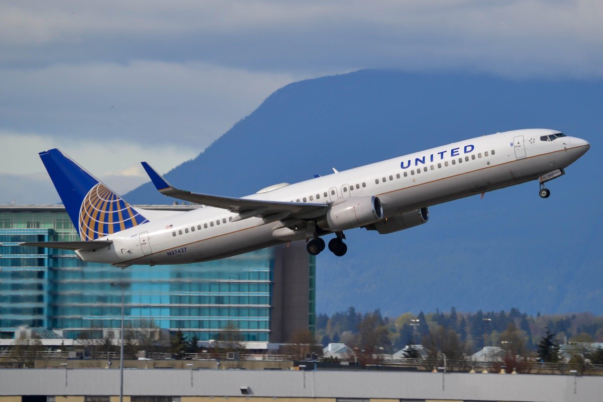 Боинг 737-900 (с винглетами)