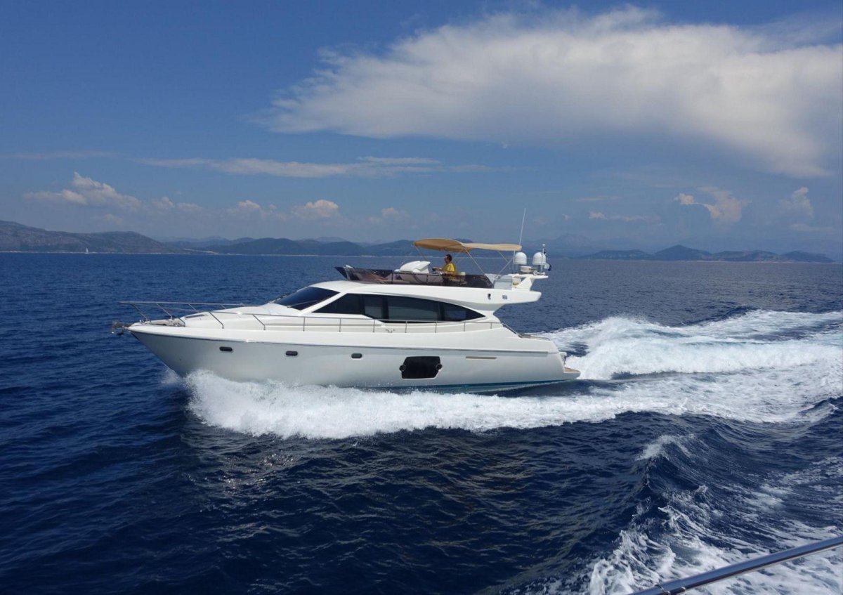Ferretti 510