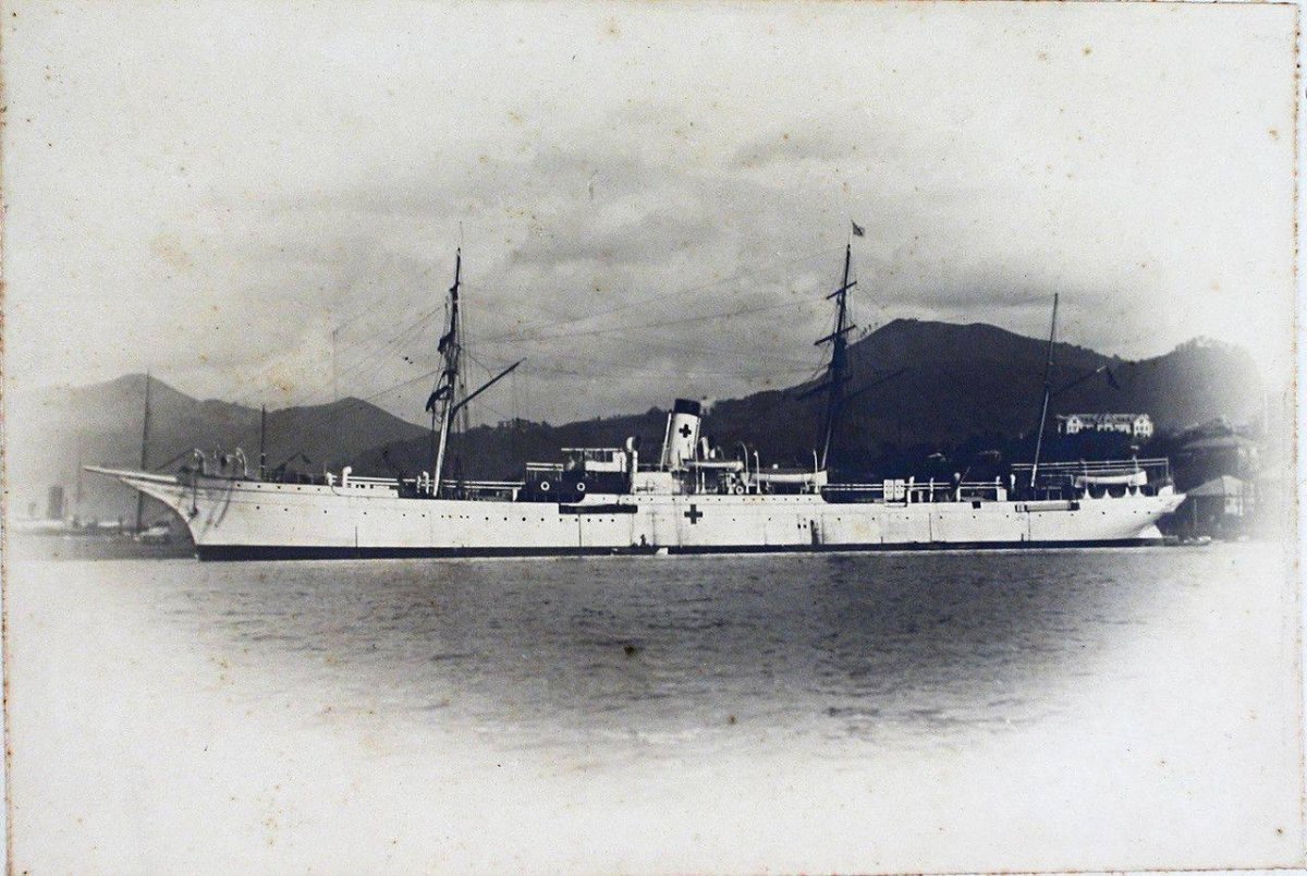 Плавучий госпиталь "царица"