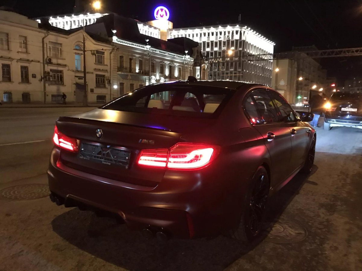 BMW m5 Москва