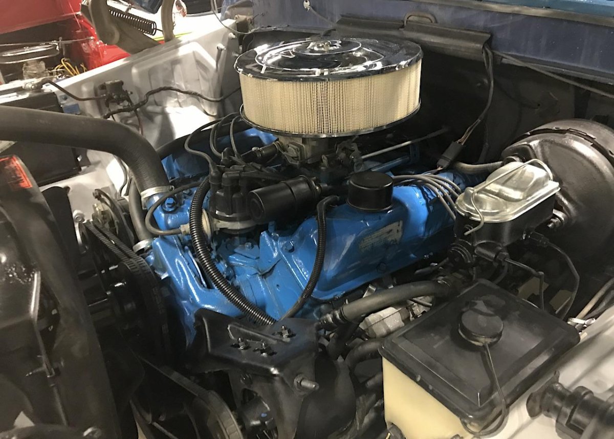 Двигатель Ford f-600