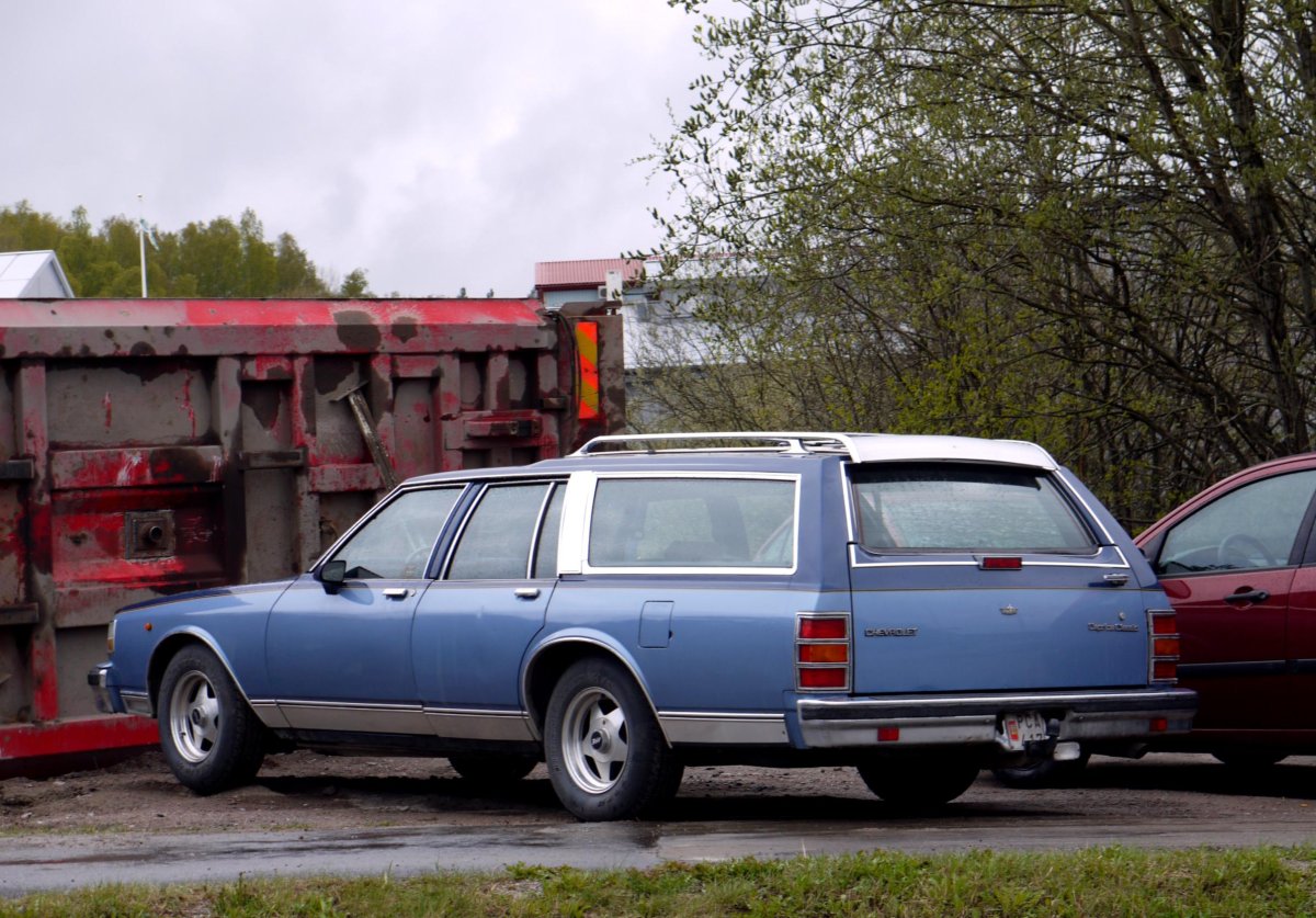 Chevrolet Caprice Wagon 1991