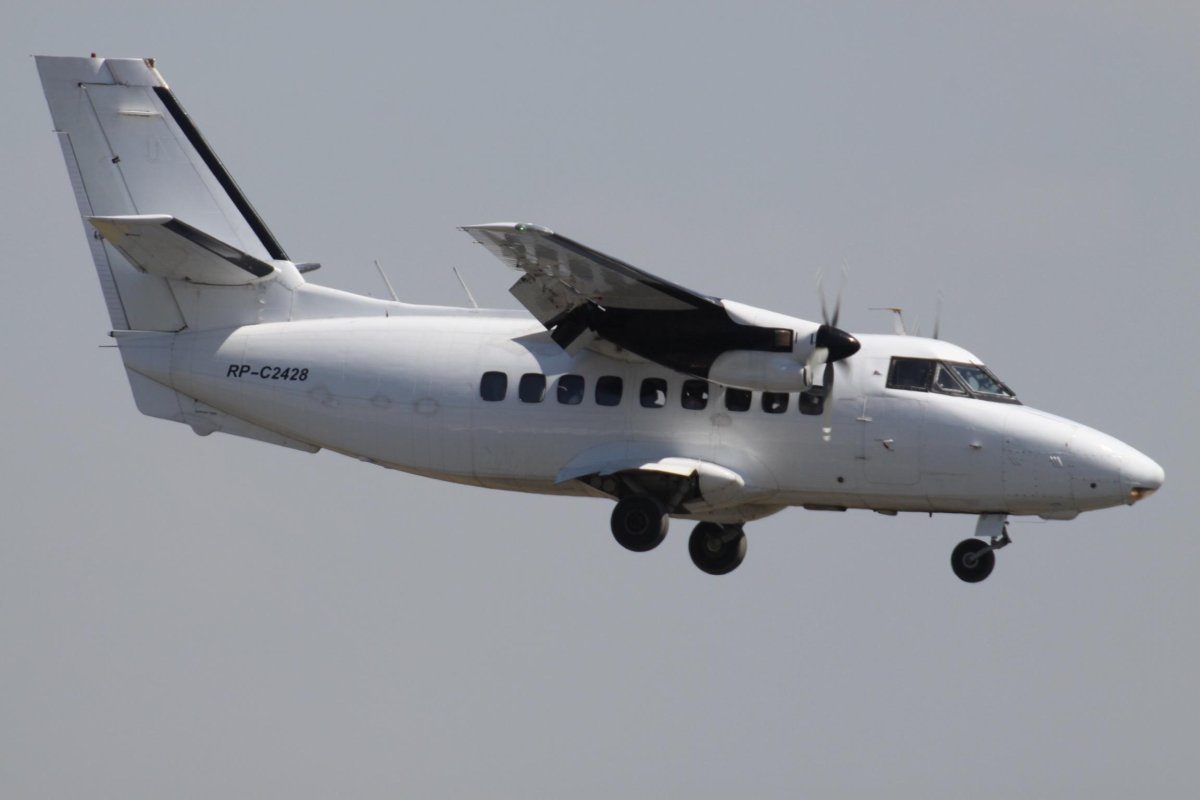 Самолет 2428