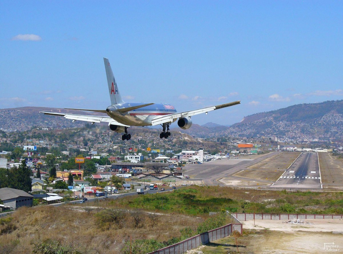Аэропорт Тонкотин в Гондурасе