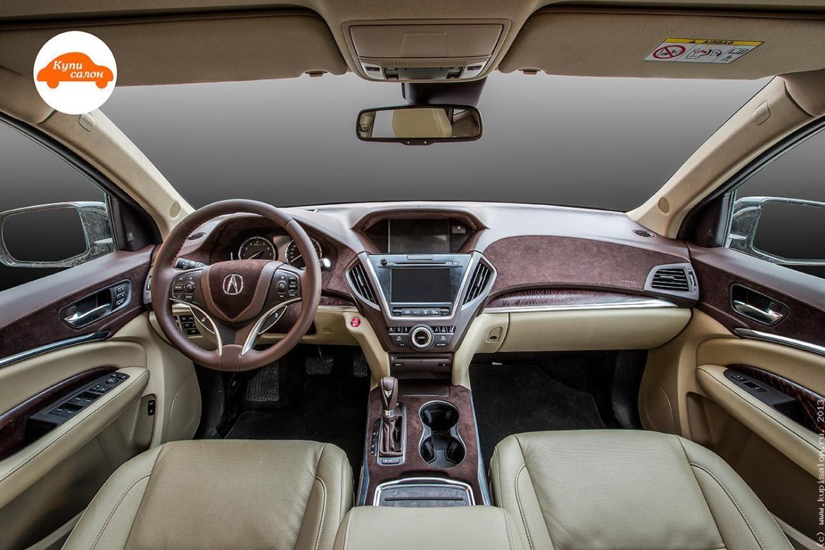 Двухцветный салон Skoda