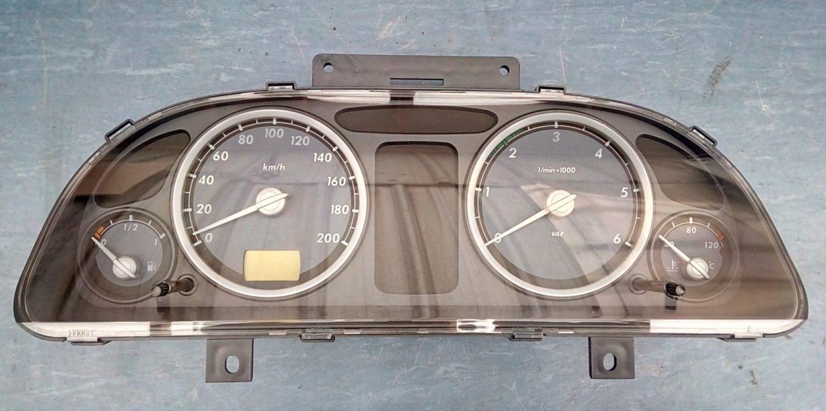 Щиток приборов Газель 3302