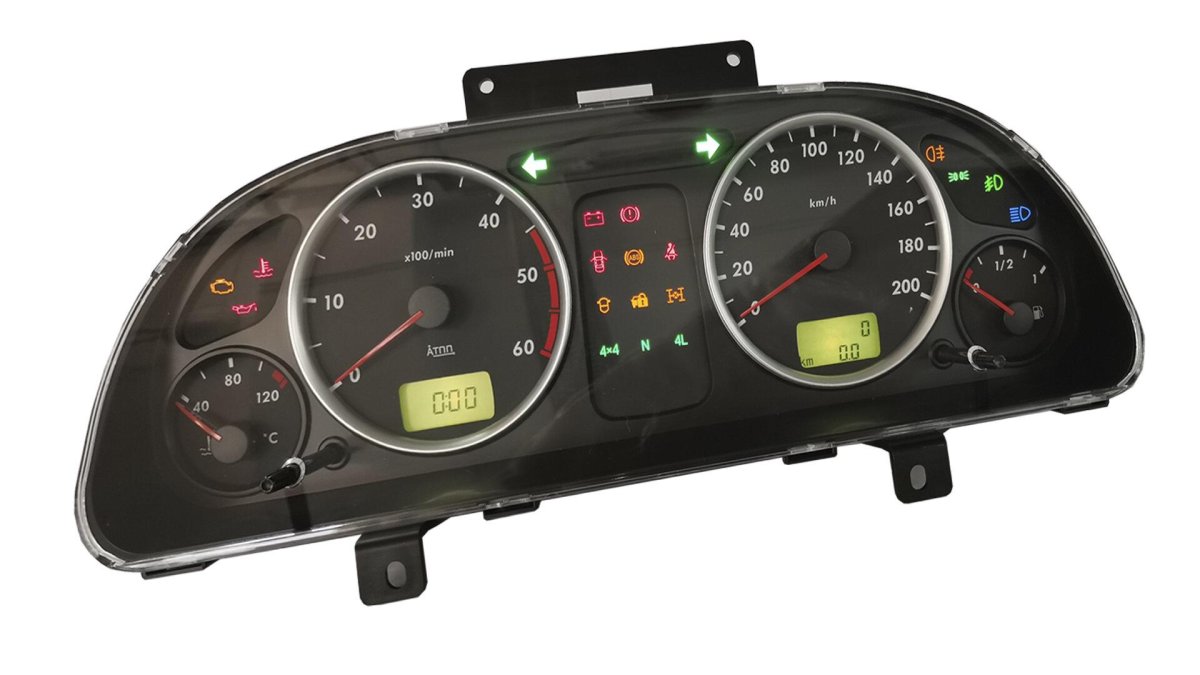 Щиток приборов УАЗ Патриот 2008 года