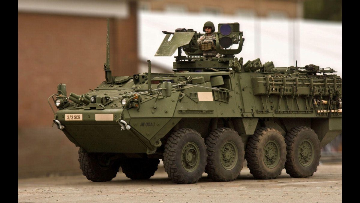 Stryker Боевая бронированная машина
