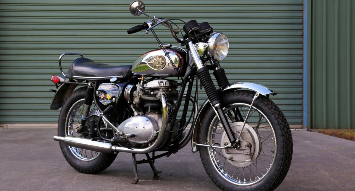 Ява Махиндра