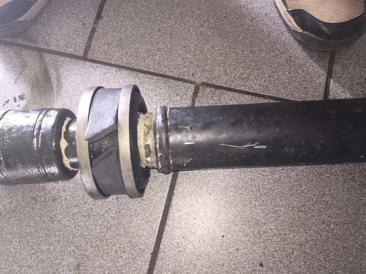 Подвесной подшипник карданный вал Nissan t30 nt30