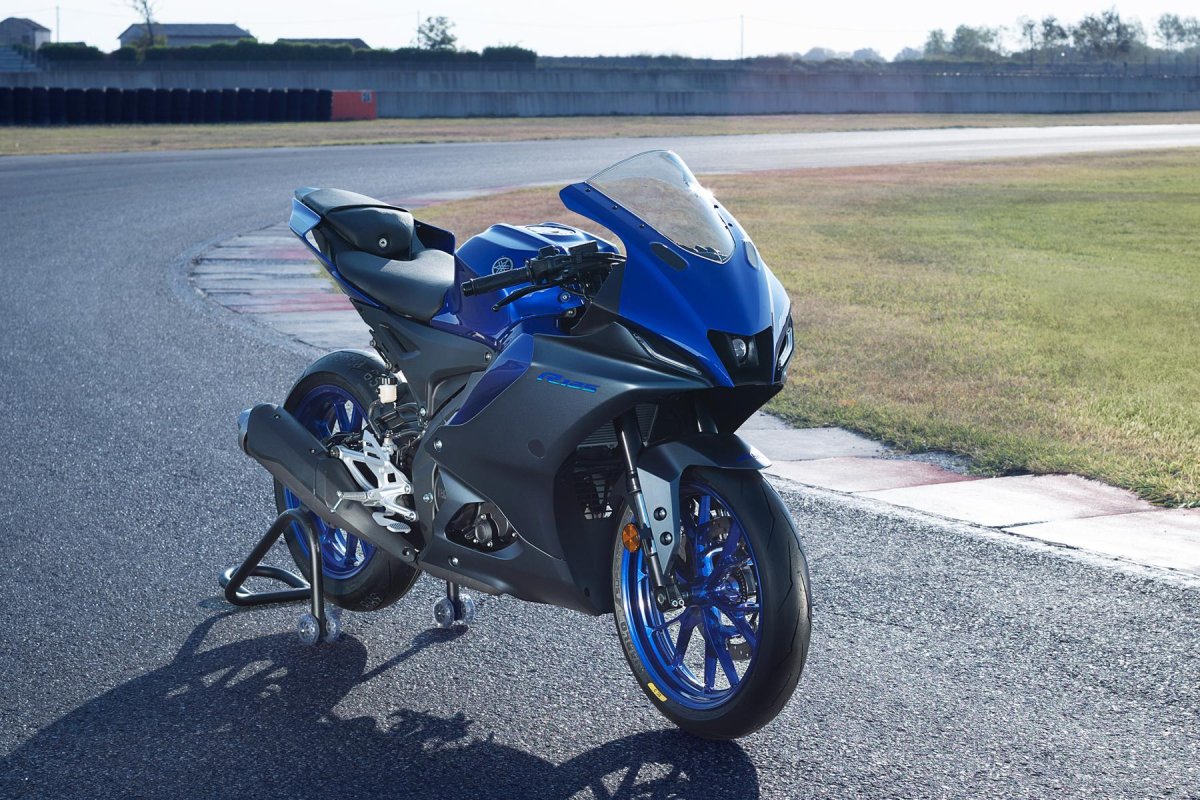 Yamaha r125
