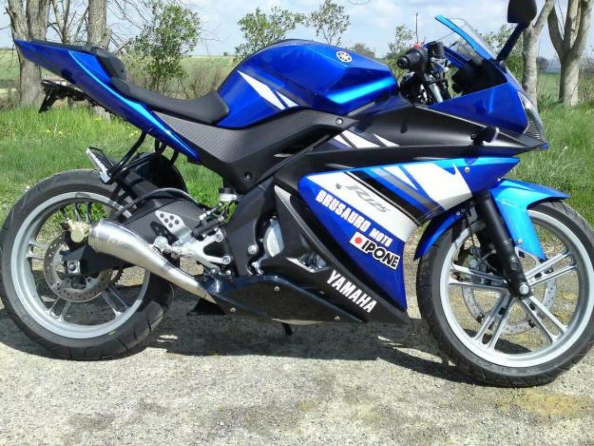 YZF r125