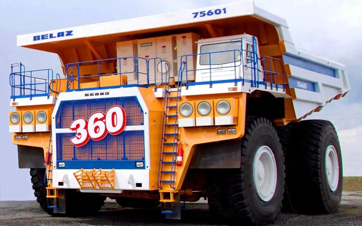 БЕЛАЗ-75710 самосвал