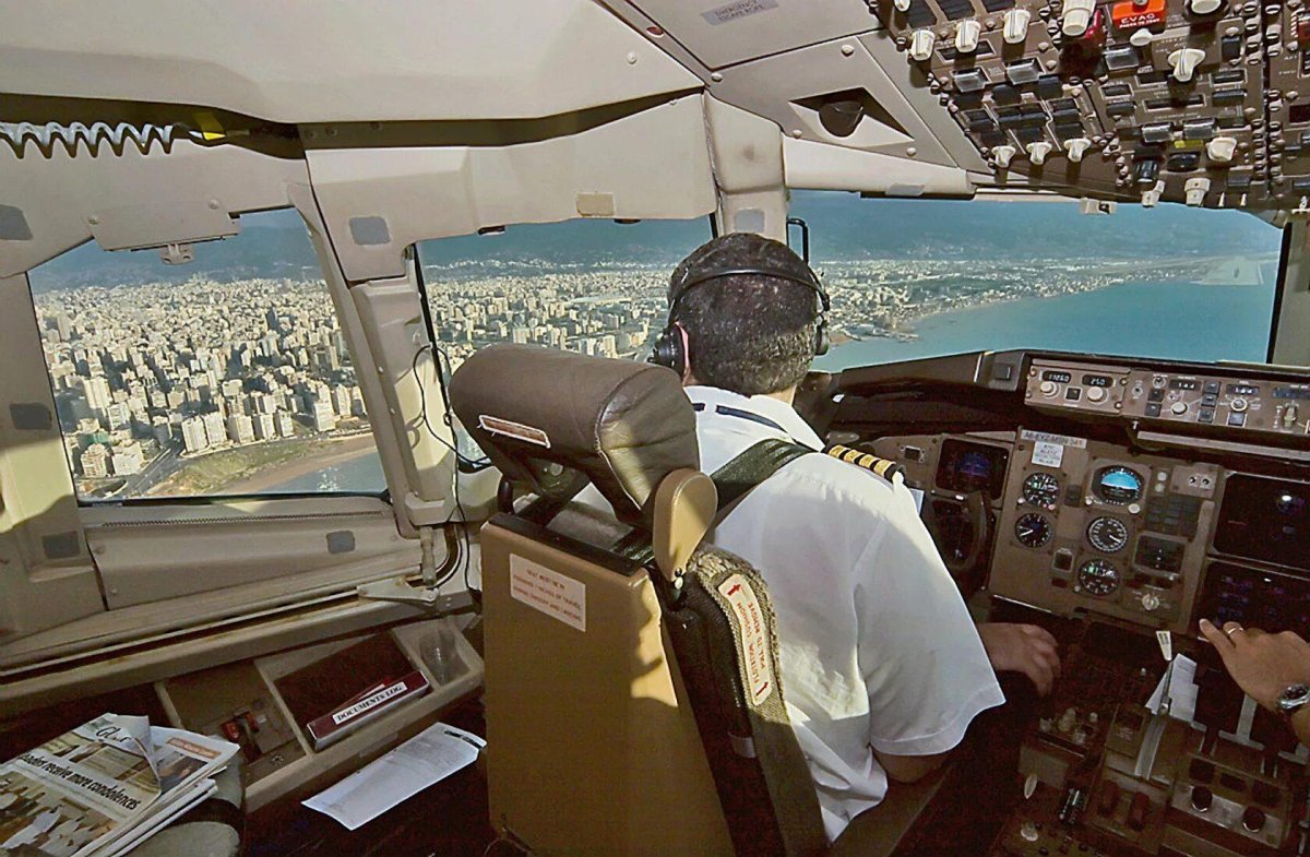 Взлёт Боинга 747 из кабины пилота