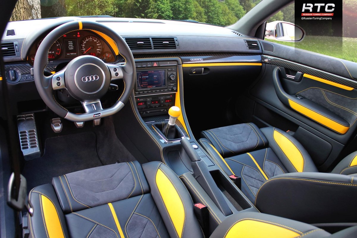 Ауди рс4 салон