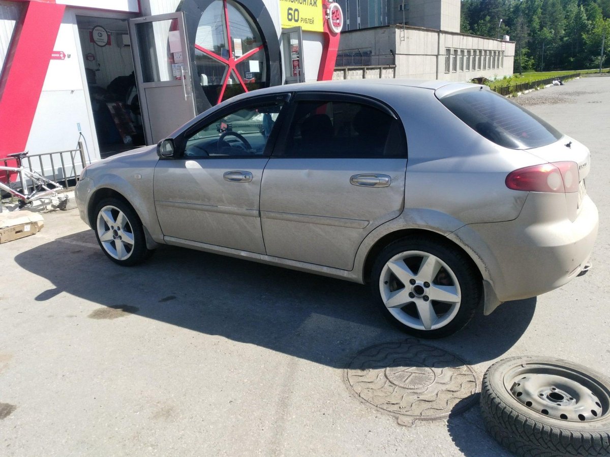 Шевроле Лачетти колеса r17