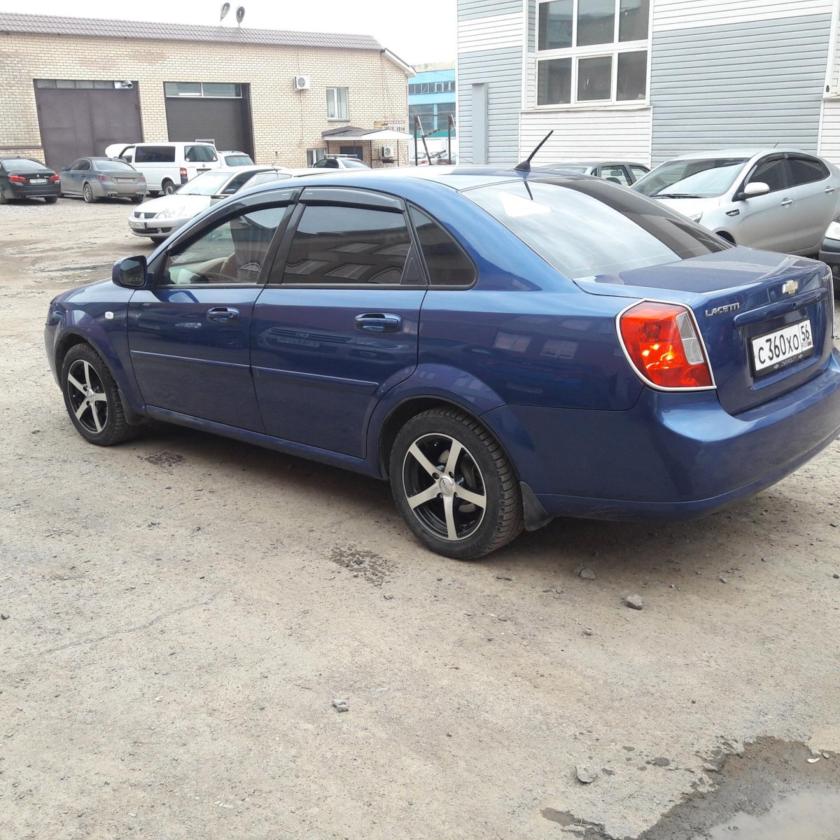 Chevrolet Lacetti r16