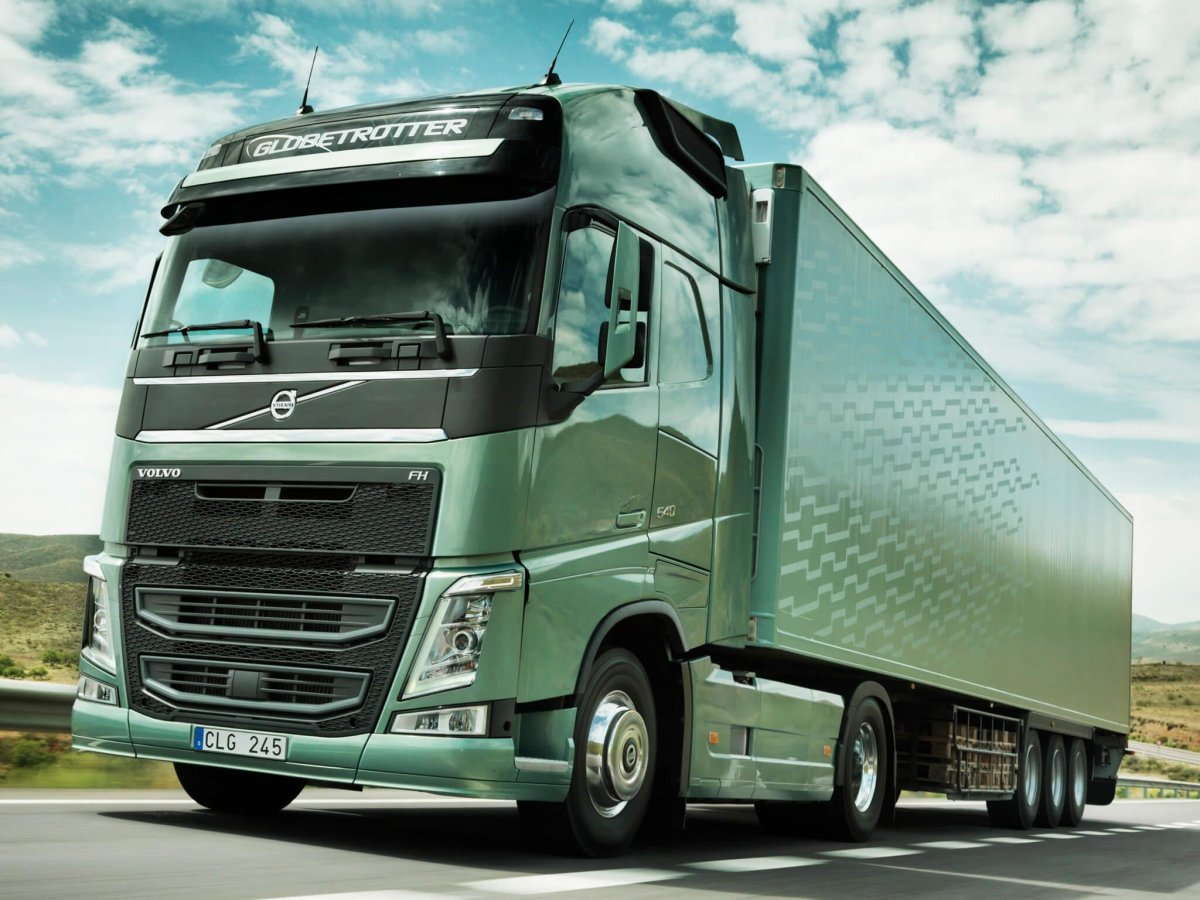 Грузовик Volvo fh16