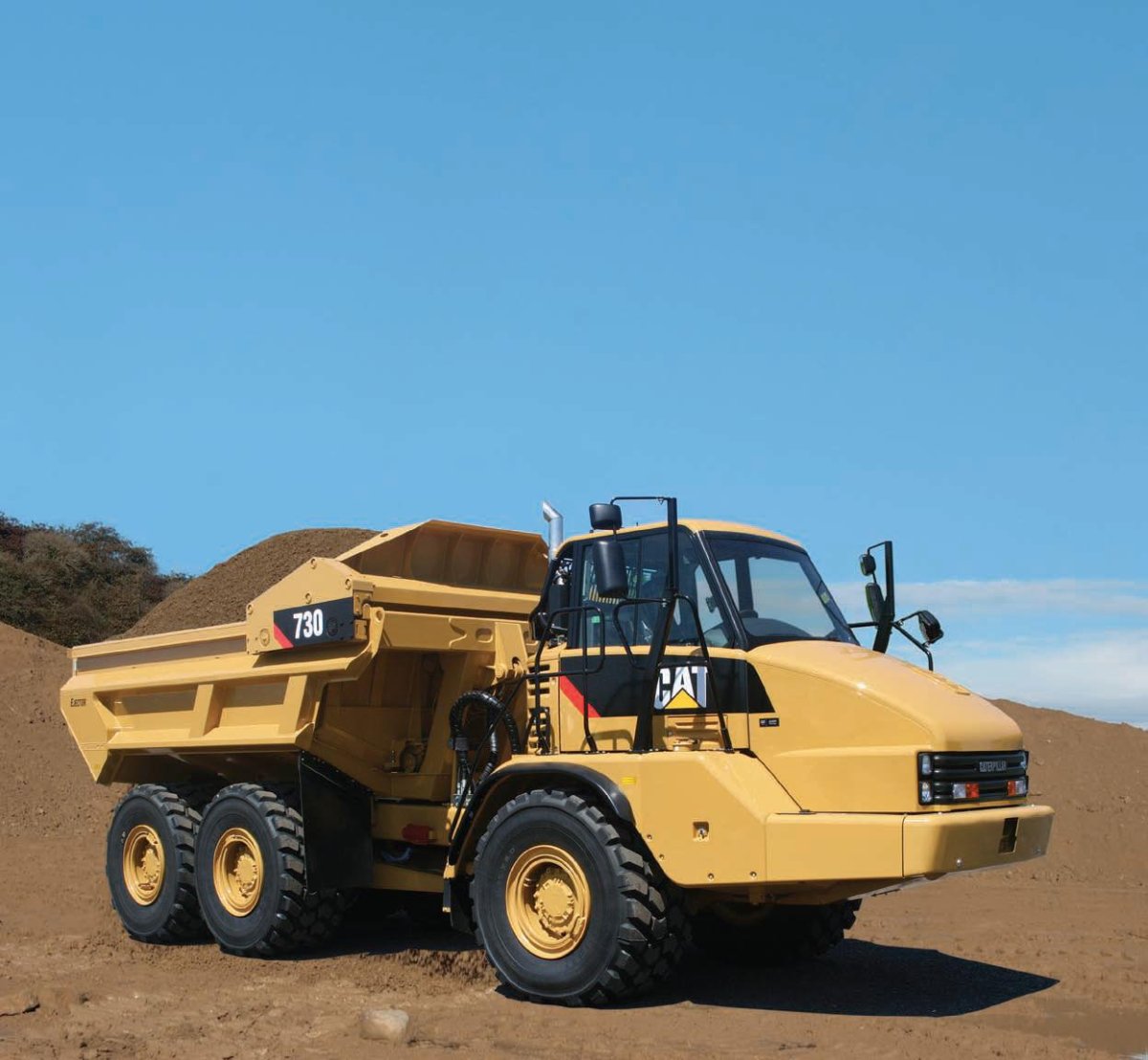Самосвал Caterpillar 730