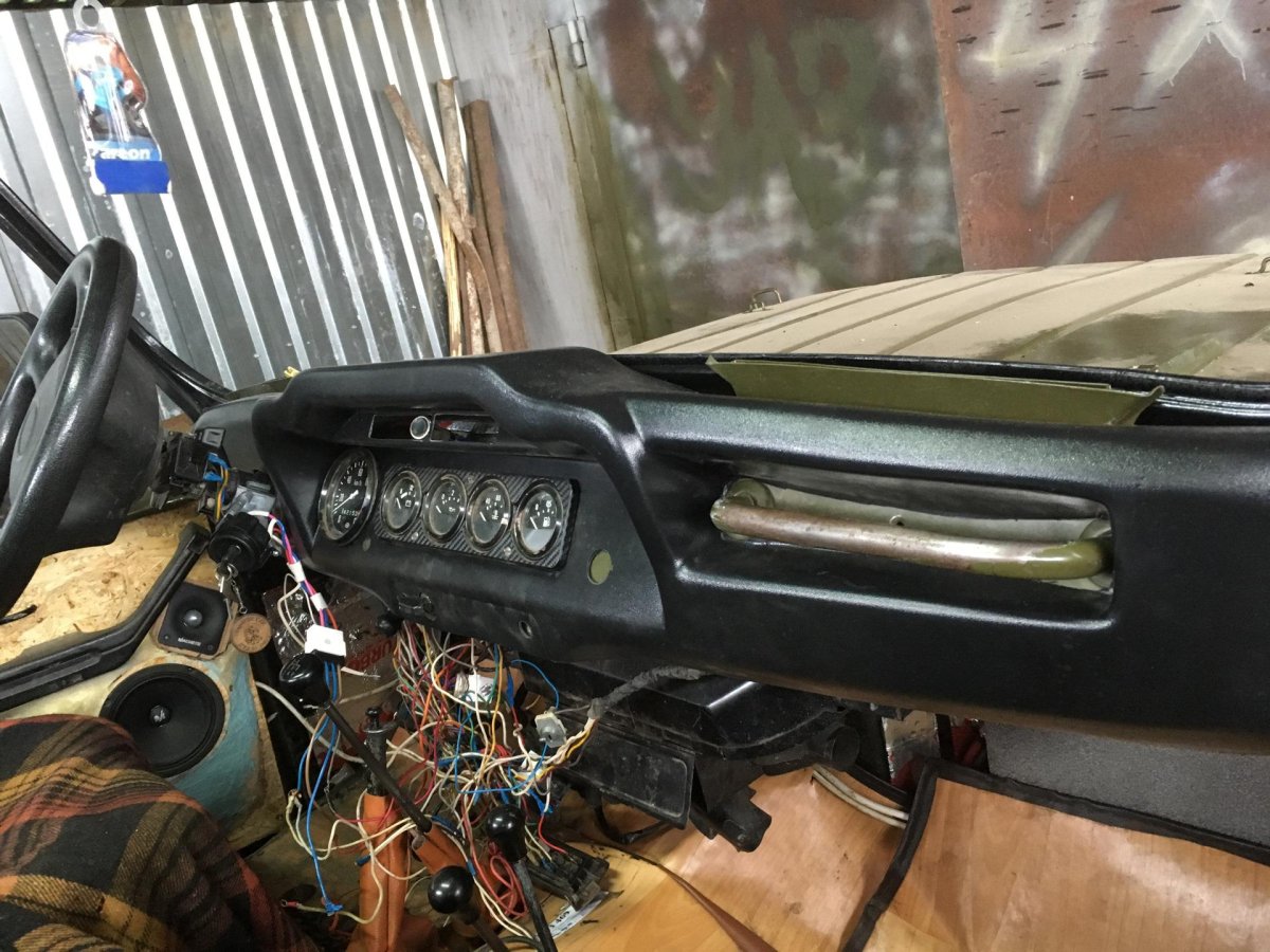 Панель приборов УАЗ 469 Хантер