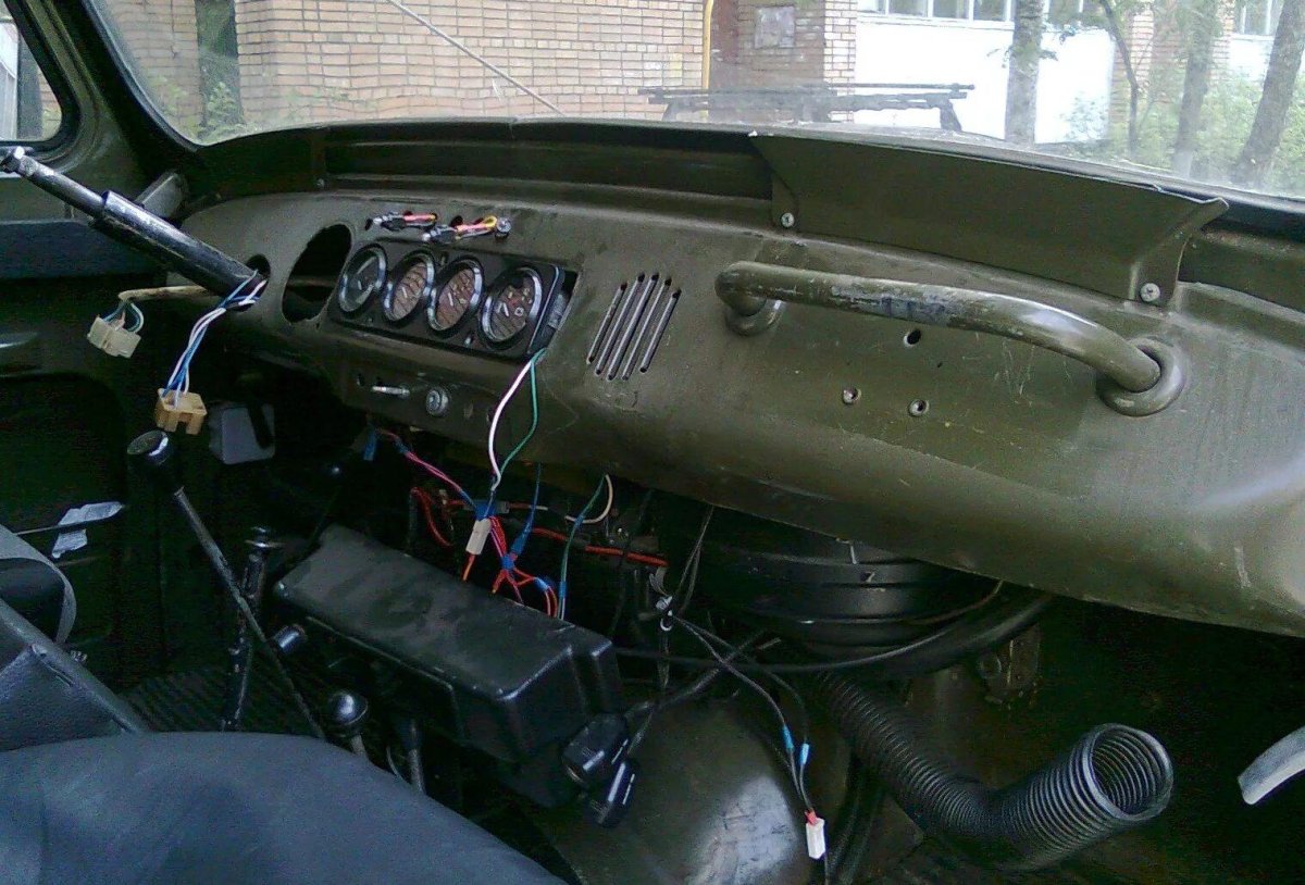 Торпеда на УАЗ 469