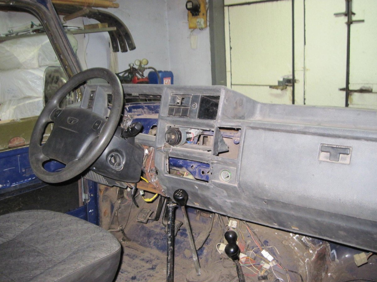 Панель УАЗ 469