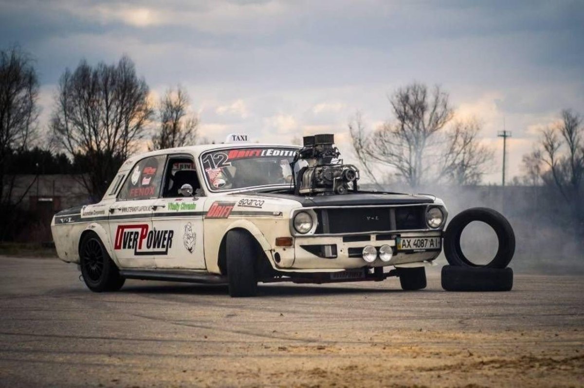 ГАЗ 24 дрифт