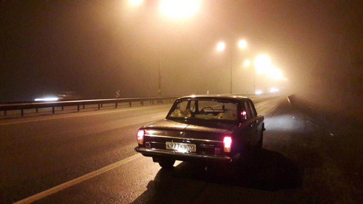 Волга 24 ночью