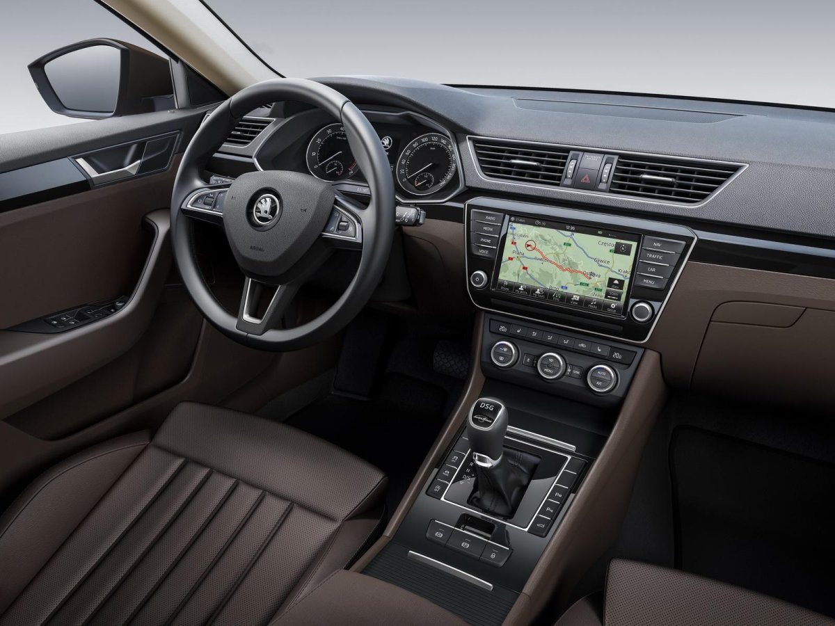 Skoda Superb 2016 салон