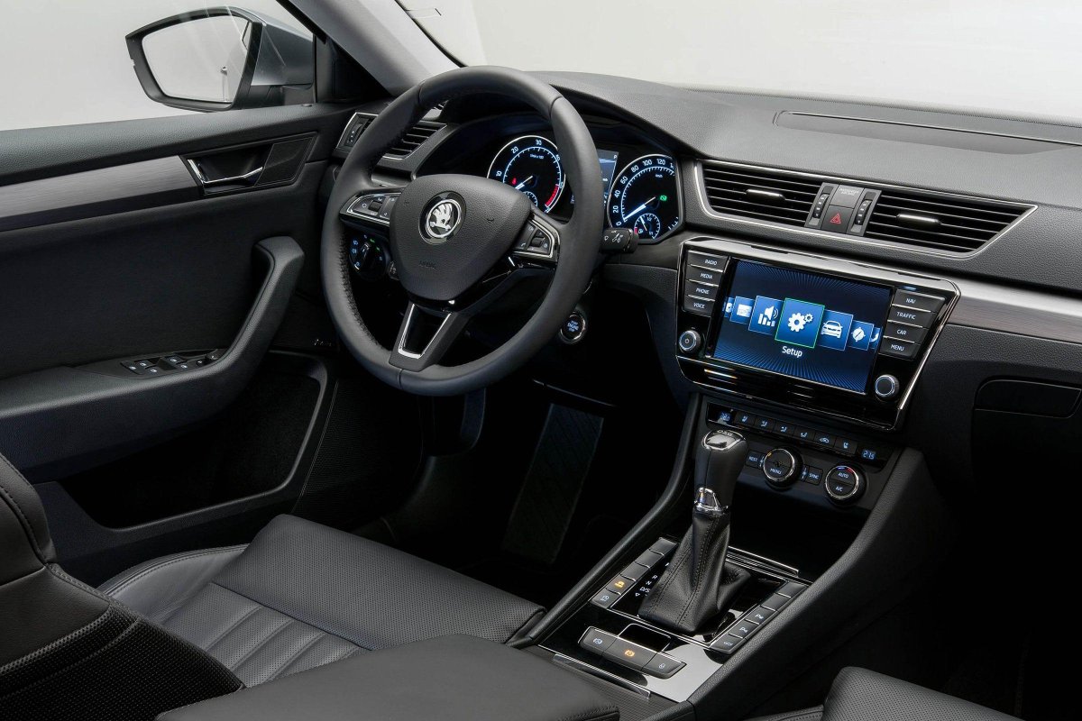 Skoda Superb 2016 салон