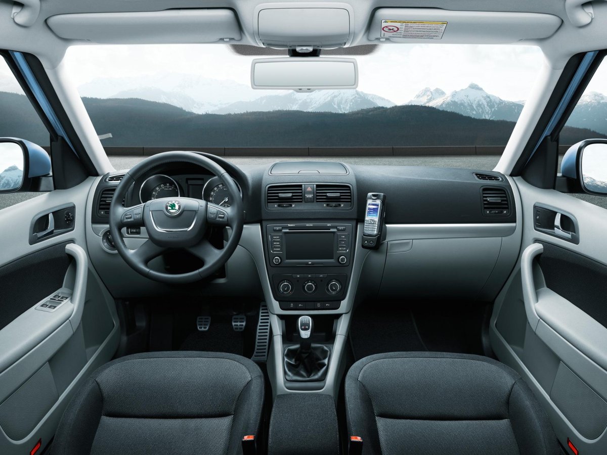 Škoda Yeti 2012 салон