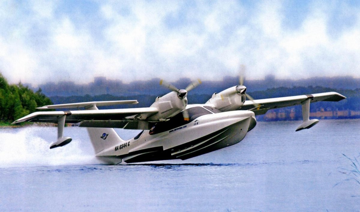 Самолёт-амфибия ла-8
