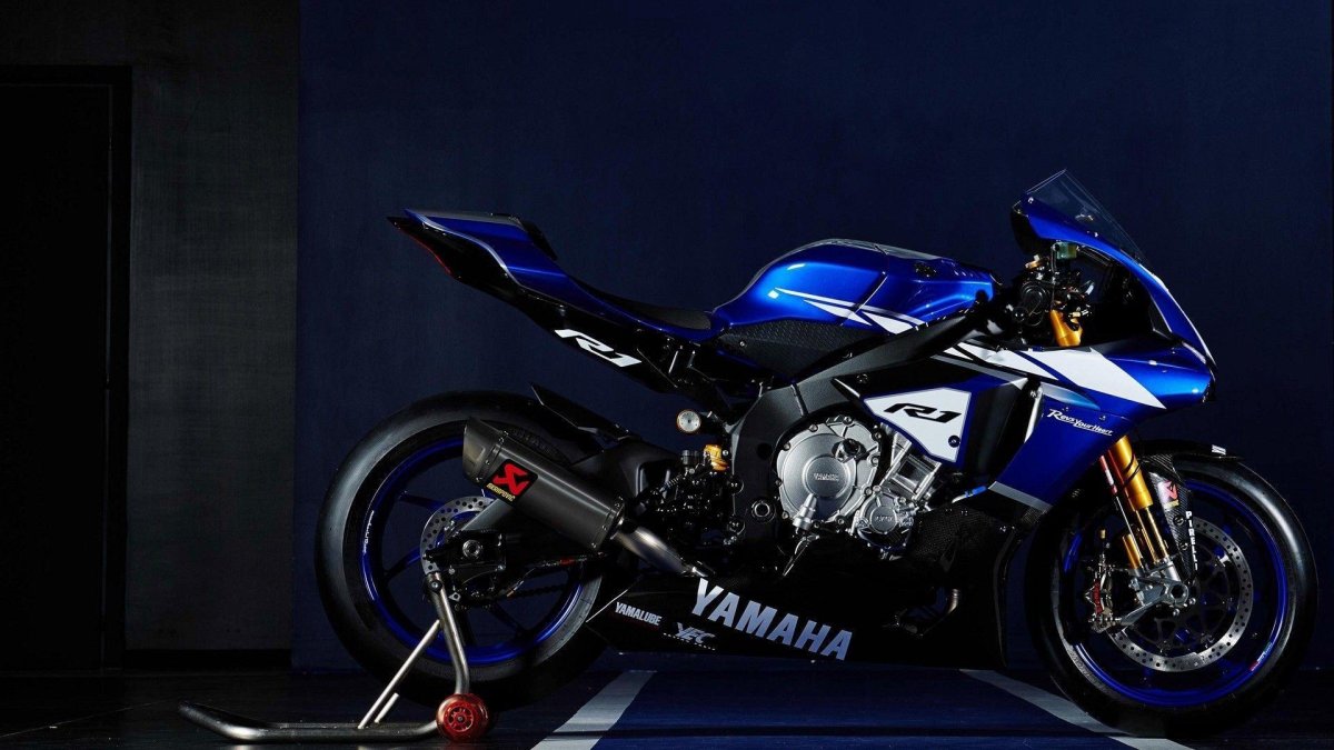 Yamaha r1 2021