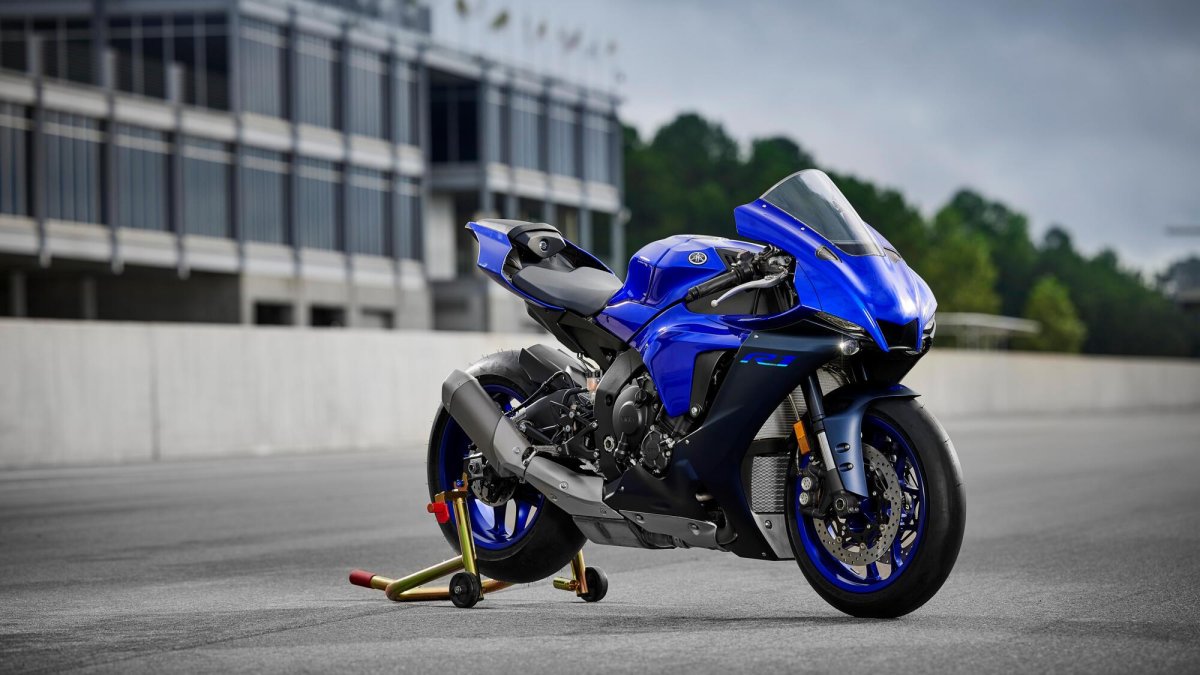 Yamaha r1 2018