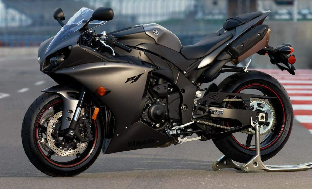 Yamaha YZF r1 2013