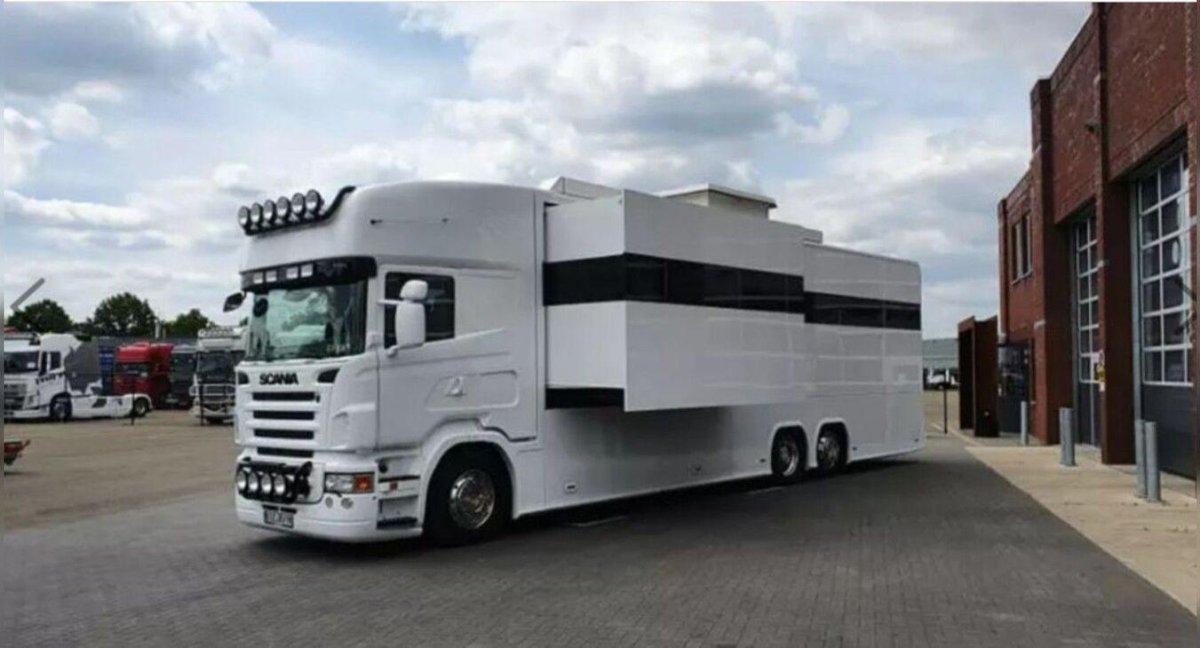 Автодом Scania 8x8