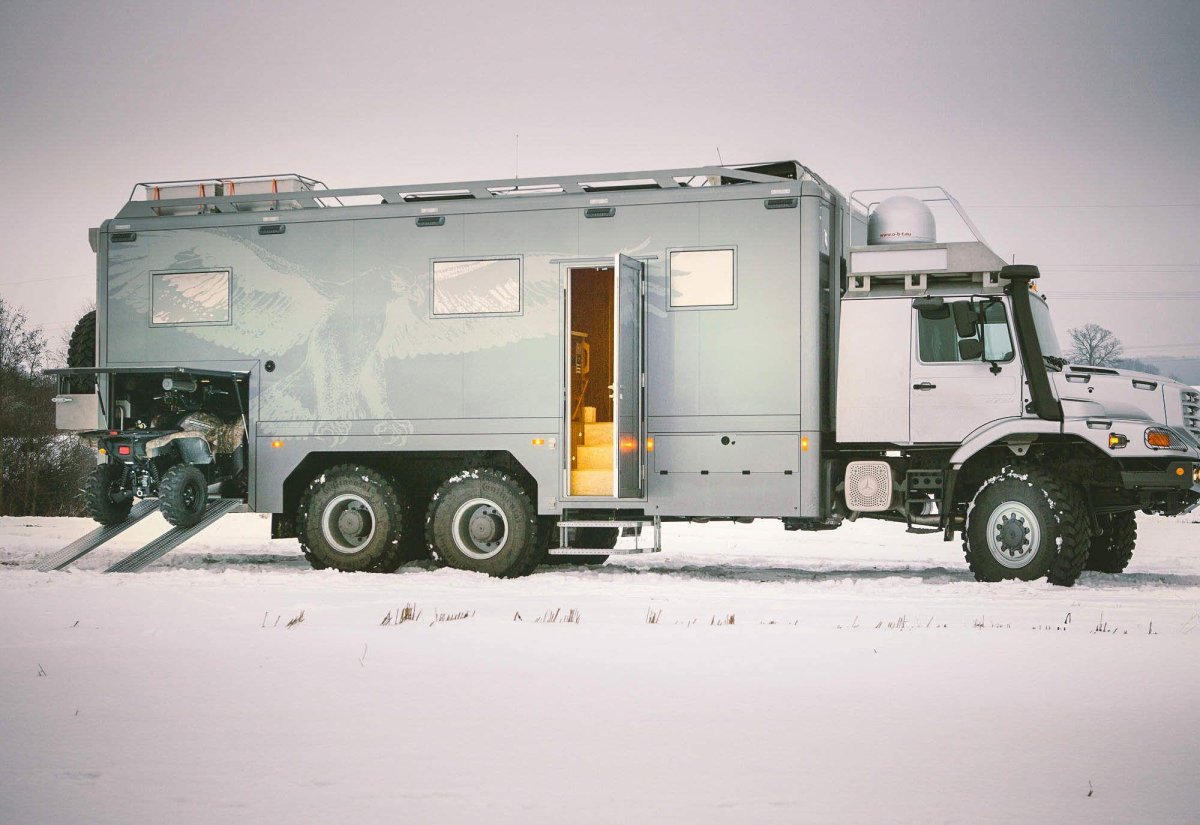 Mercedes Benz Zetros 6x6 автодом