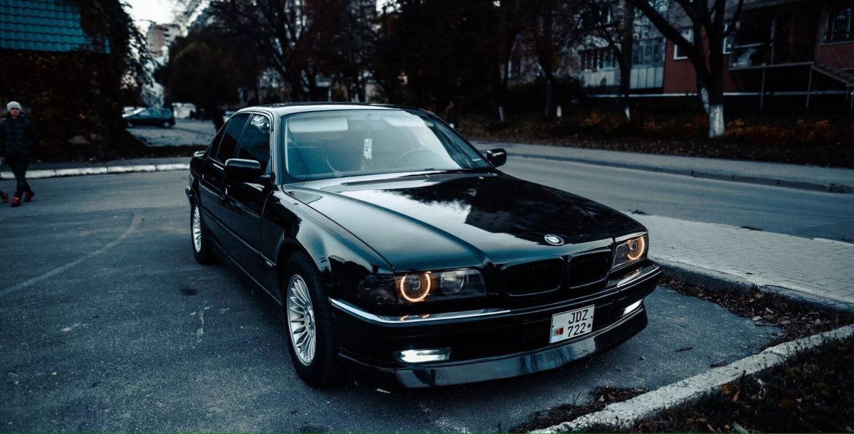 BMW e38 Сток
