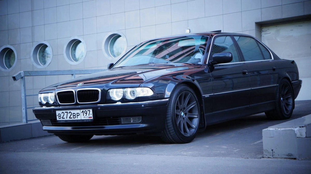 BMW e38