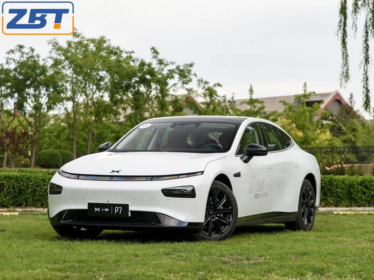 Электромобиль Xpeng p7