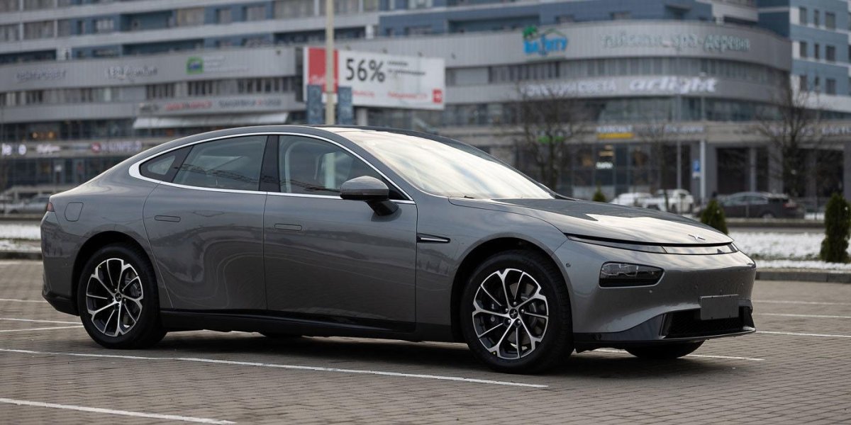 Китайская Тесла Xpeng p7