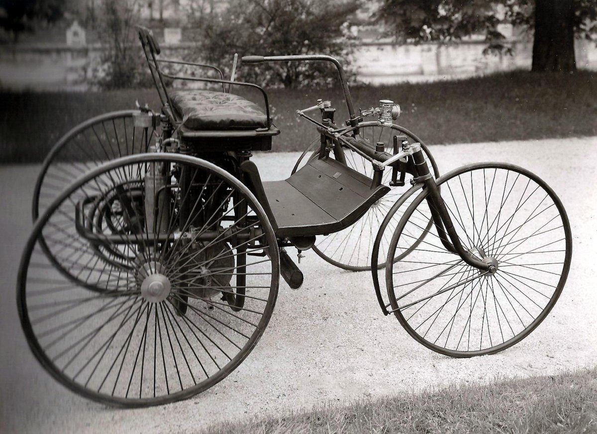 Daimler 1889