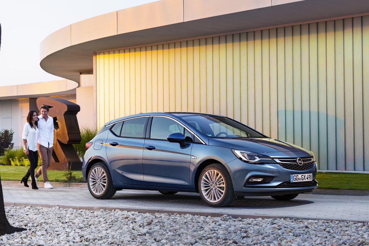 Opel Astra k 2016