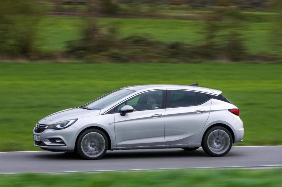Opel Astra k 2016