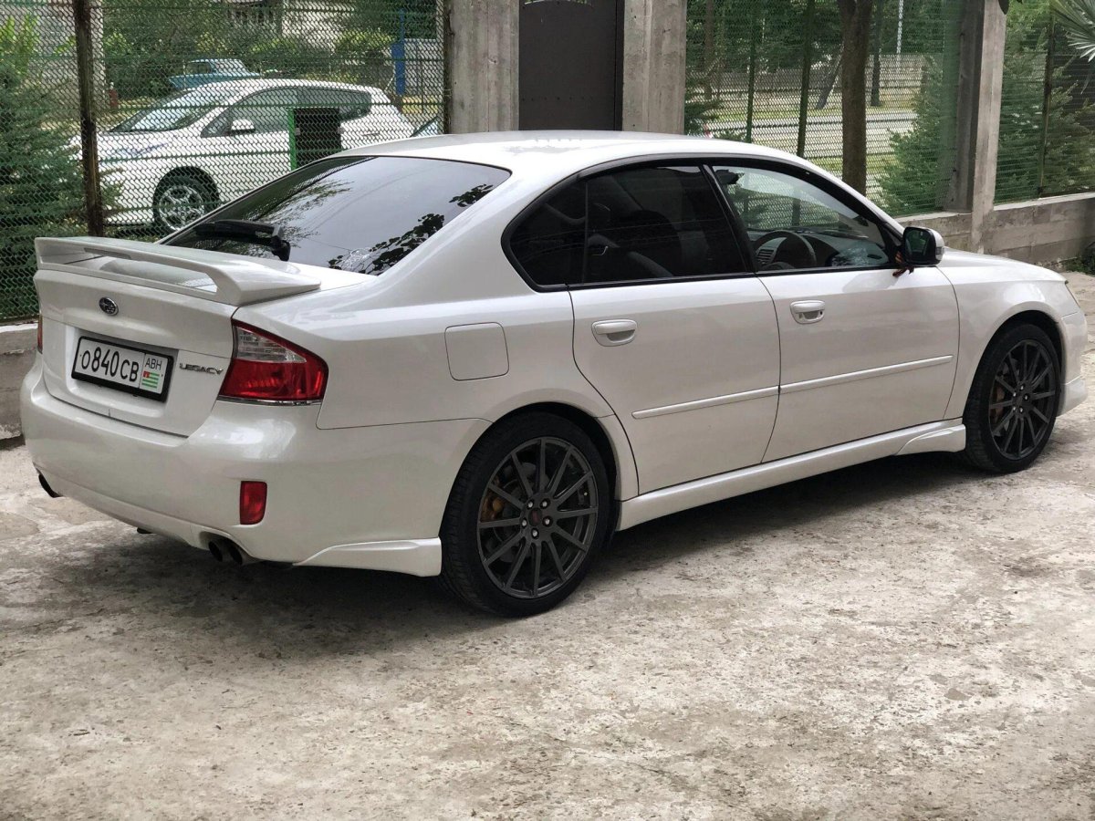 Subaru Legacy b4 bl5