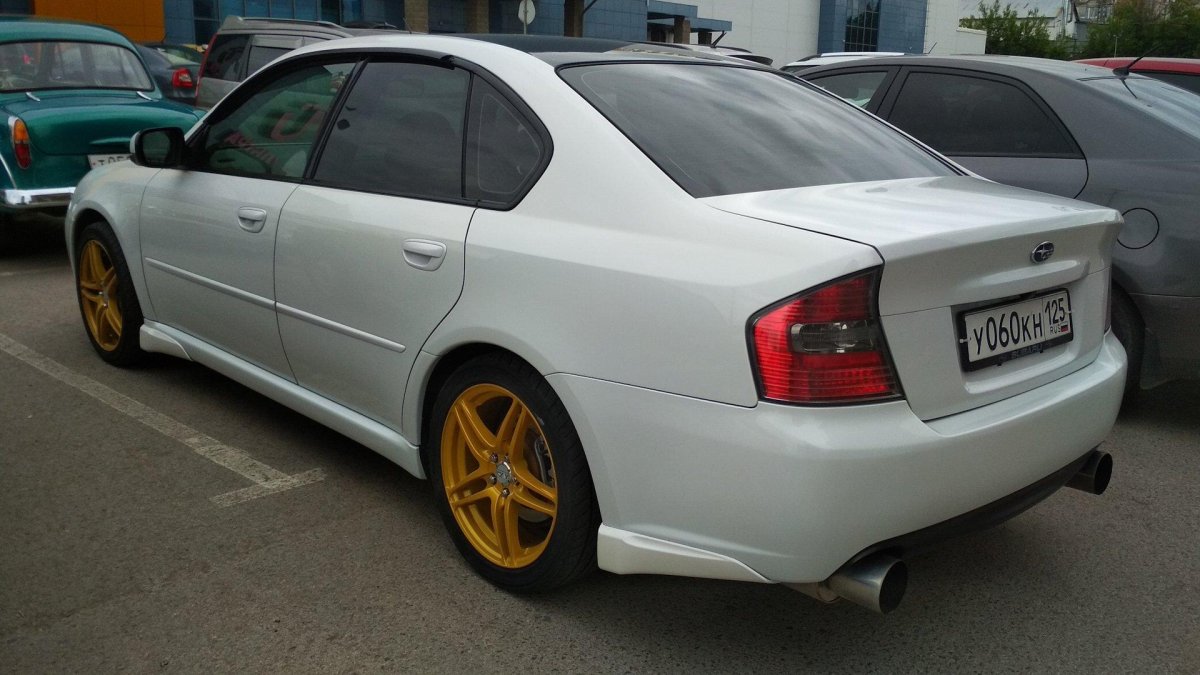 Subaru Legacy бл5