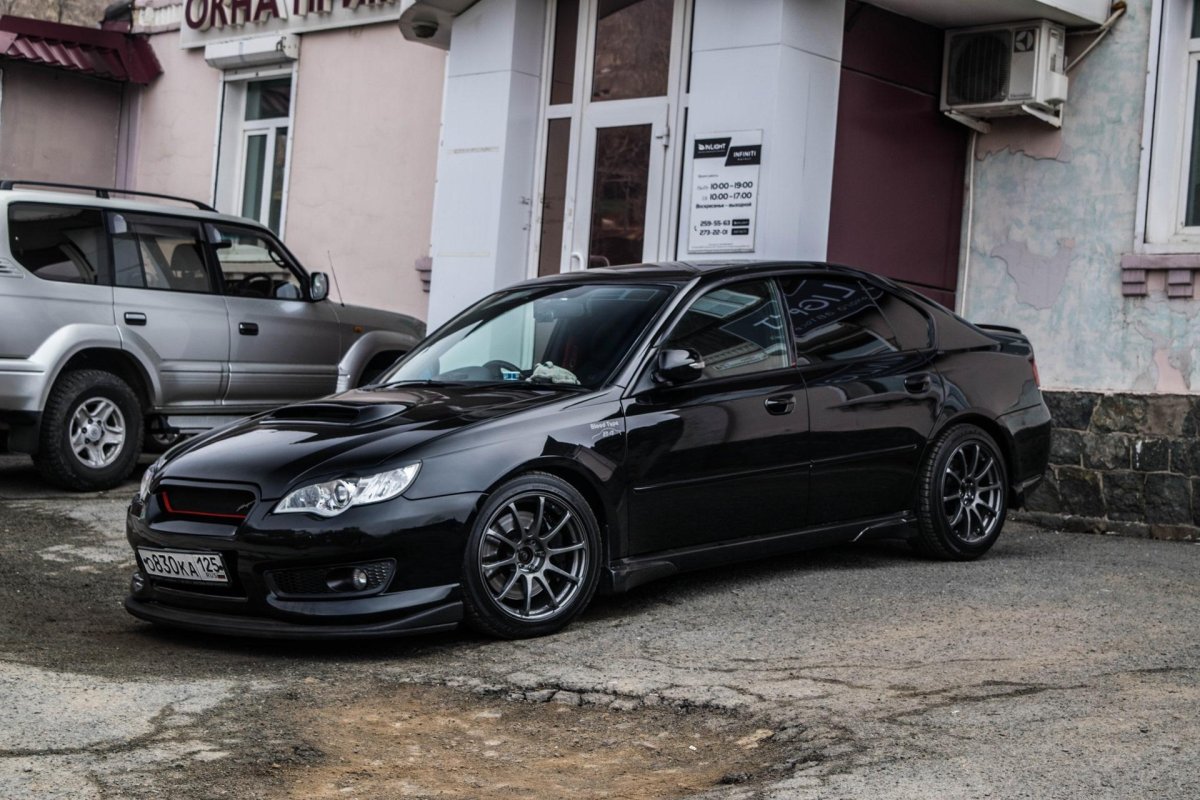 Subaru Legacy bl5 r18