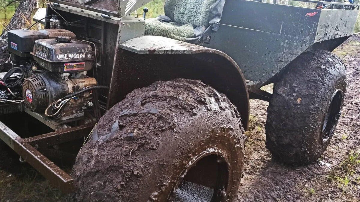 Болотоход охотник м1